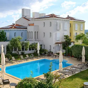 Hotel Manora
