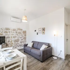 Apartment Pavle's 
