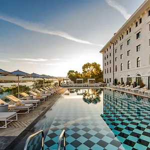 Brown House & Hotel Trogir