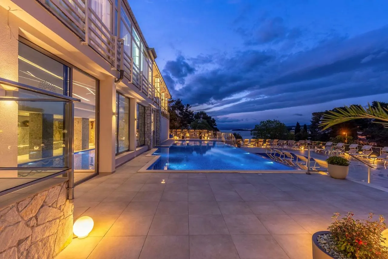 Hotel Malin Malinska 4*,  Croatia
